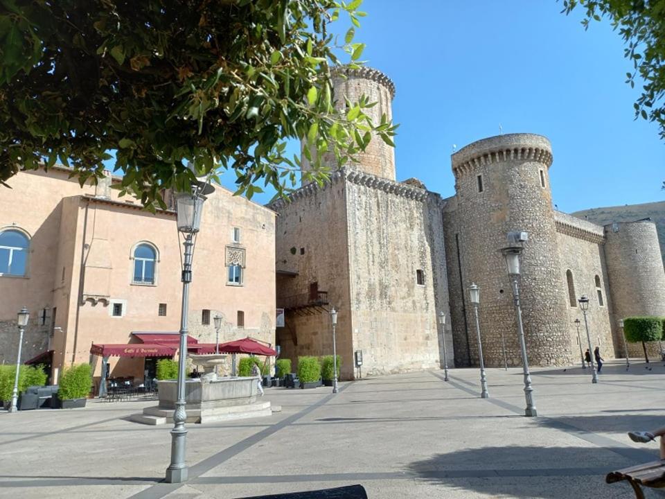 Alloggio Turistico Drusilla Fondi Zewnętrze zdjęcie
